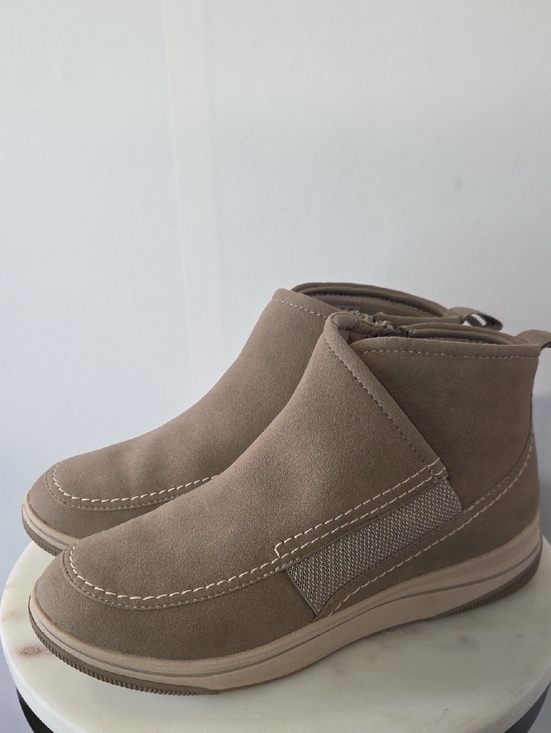 Clarks Shoes - Clarks Women's Taupe Slip-On Ankle Booties Size 7.5W